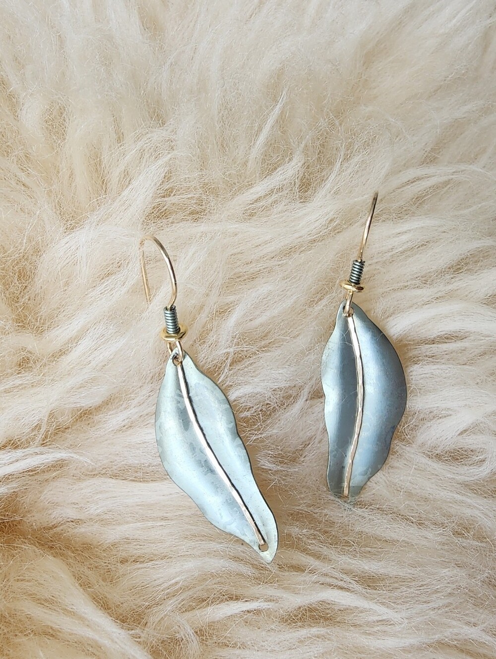 Silver Leaf Drop Earrings — Women's Fashion S22 Jewelry